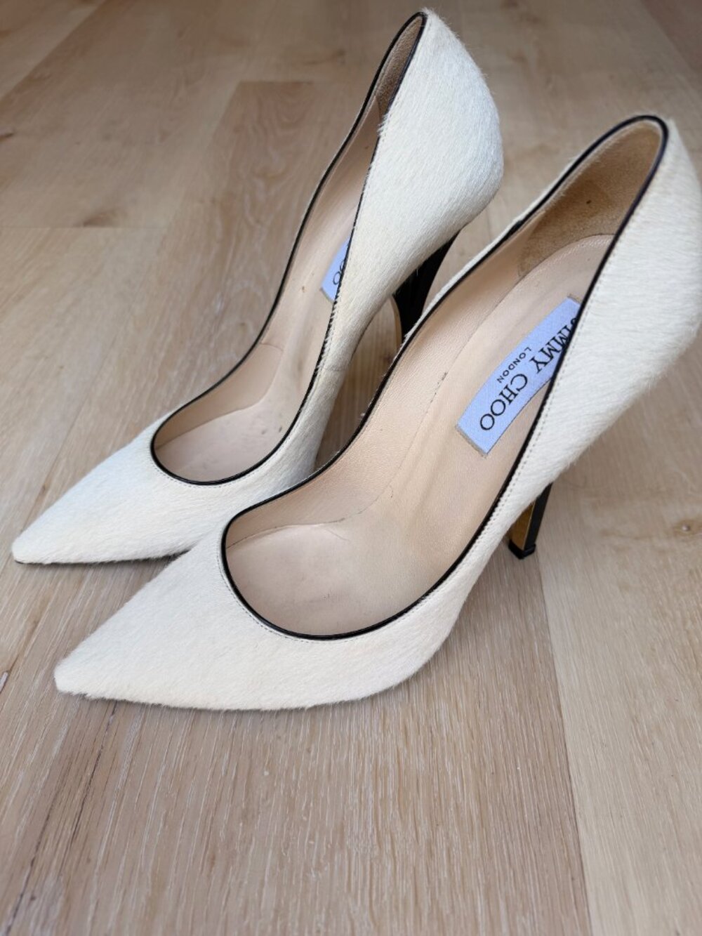 Jimmy Choo Ivory Calf Hair Pointed Stiletto Pumps 120mm Gold Heel Size 39